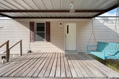 Exterior - 6493 Pappas Rd, Waller, TX 77484 photo 6 of 7