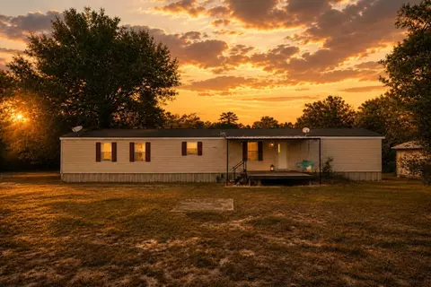 Exterior - 6493 Pappas Rd, Waller, TX 77484 photo 4 of 7