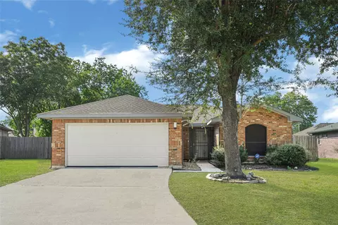 9851 Guest St, Houston, TX 77078