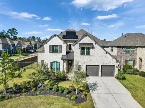 8673 Burdekin Rd, Magnolia, TX 77354