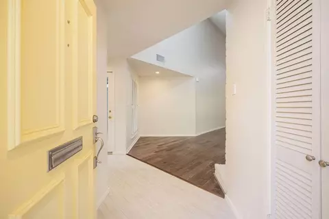 1856 S Gessner Rd, Houston, TX 77063