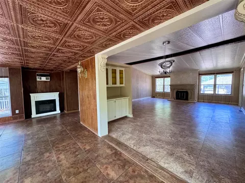 Living - 106 Westlake Rd, Trinity, TX 75862 photo 1 of 8