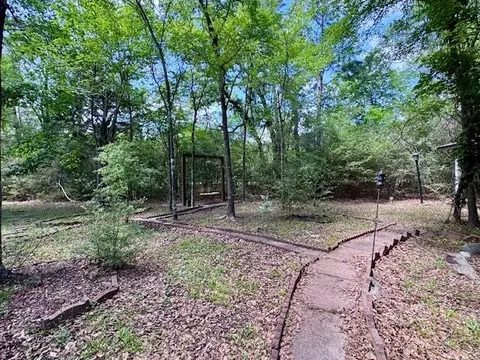 Exterior - 106 Westlake Rd, Trinity, TX 75862 photo 3 of 13