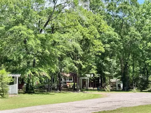 Exterior - 106 Westlake Rd, Trinity, TX 75862 photo 13 of 13