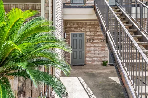 8100 Cambridge St #125, Houston, TX 77054