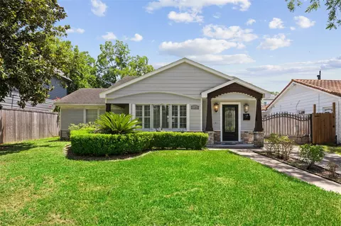 1705 Althea Dr, Houston, TX 77018