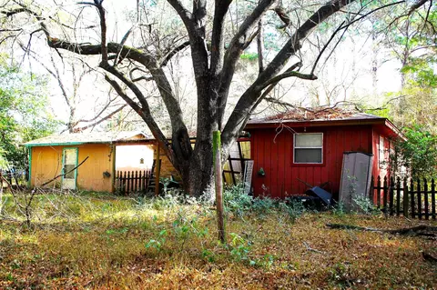 Exterior - 386 Lawrence Rd, Trinity, TX 75862 photo 8 of 12