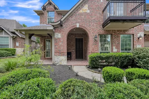 Exterior - 471 Hendricks Forest Ln, Conroe, TX 77384 photo 3 of 8