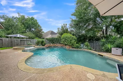 Exterior - 471 Hendricks Forest Ln, Conroe, TX 77384 photo 8 of 8