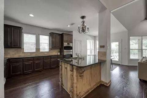 Kitchen - 471 Hendricks Forest Ln, Conroe, TX 77384 photo 1 of 4