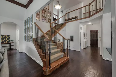 Entry Way - 471 Hendricks Forest Ln, Conroe, TX 77384 photo 5 of 6