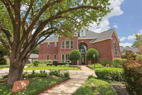 14122 Champion Village Dr, Houston, TX 77069