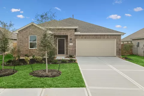 243 Ice Shore Trl, Dayton, TX 77535