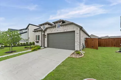Exterior - 5110 Sistine Dr, Arcola, TX 77583 photo 2 of 3