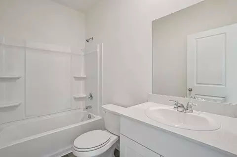 Bath - 18660 Shauna Danielle Dr, New Caney, TX 77357 photo 2 of 2