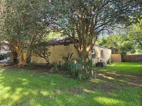 16379 Havenpark Dr, Houston, TX 77059