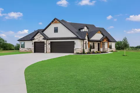 Exterior - 4602 Wesson Dr, Bryan, TX 77808 photo 6 of 7