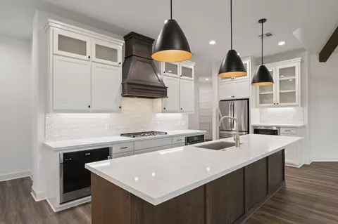 Kitchen - 4602 Wesson Dr, Bryan, TX 77808 photo 3 of 4