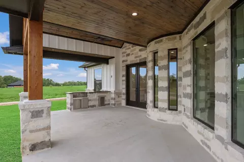 Exterior - 4602 Wesson Dr, Bryan, TX 77808 photo 5 of 7