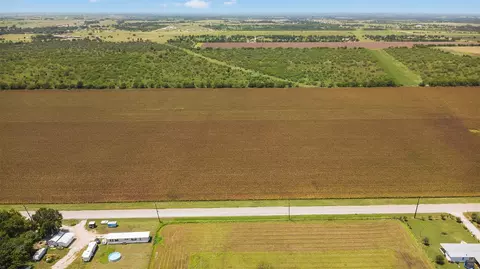 4 Jurica Road, Sealy, TX 77474