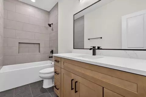 Bath - 11458 Durant Dr, Conroe, TX 77306 photo 1 of 7