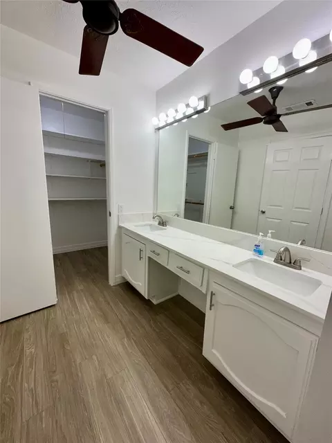 Bath - 22722 Hawkwood Dr, Spring, TX 77373 photo 1 of 6