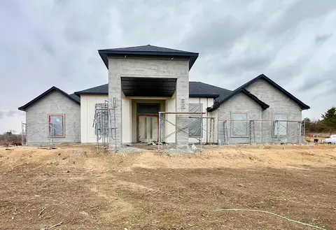 14380 Childress Ranch Dr, Washington, TX 77880
