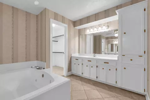 Bath - 8111 Northbridge Dr, Spring, TX 77379 photo 2 of 7