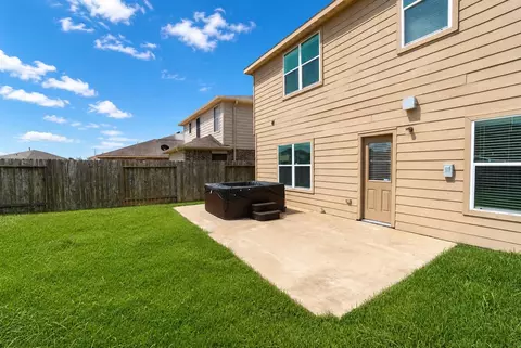 Exterior - 9427 Ruby Mist Dr, Rosharon, TX 77583 photo 4 of 4