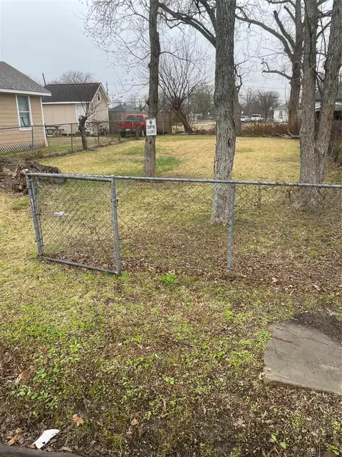 4302 Gunter St, Houston, TX 77020