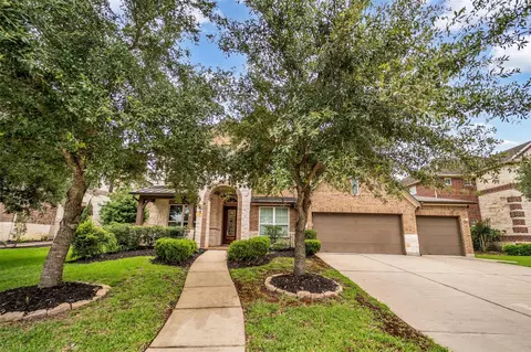 25715 Oakwood Knoll Dr, Katy, TX 77494