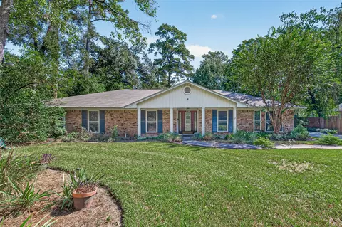 16814 SW Creeksouth Rd, Houston, TX 77068