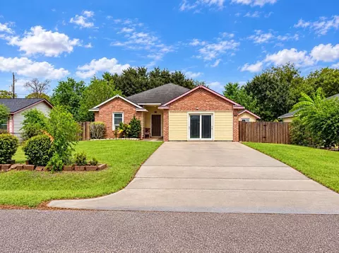 5021 Paula St, Houston, TX 77033