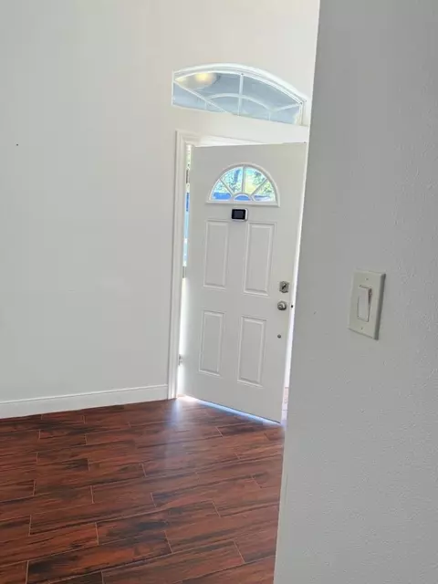 Entry Way - 304 Jill St, Conroe, TX 77303 photo 4 of 4