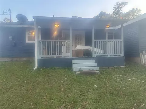 Exterior - 304 Jill St, Conroe, TX 77303 photo 4 of 10