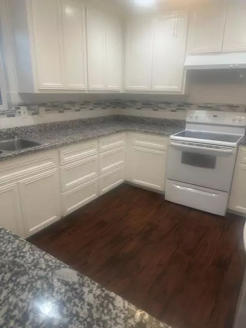 Kitchen - 304 Jill St, Conroe, TX 77303 photo 1 of 3