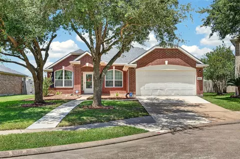 14810 Stocklin Ct, Sugar Land, TX 77498