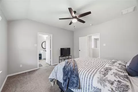 Bedroom - 71 Summerhaze Cir, Spring, TX 77382 photo 4 of 4