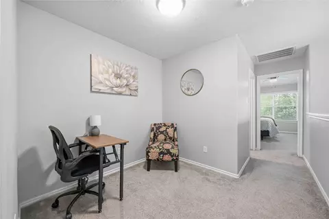 Entry Way - 71 Summerhaze Cir, Spring, TX 77382 photo 3 of 4