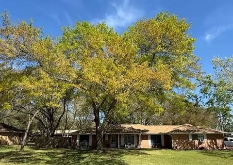 451 Pennington St, Lovelady, TX 75851