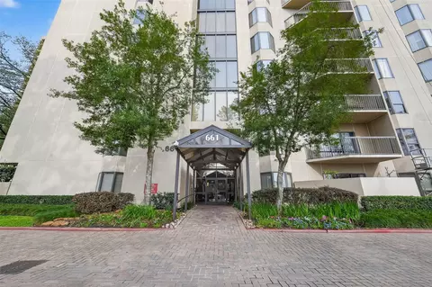 661 Bering Dr #409, Houston, TX 77057