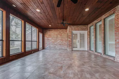 Exterior - 7631 Post Bridge Rd, Spring, TX 77389 photo 5 of 8