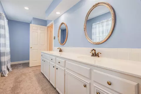 Bath - 7631 Post Bridge Rd, Spring, TX 77389 photo 7 of 7