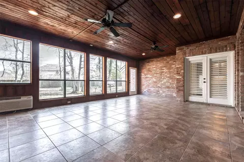 Exterior - 7631 Post Bridge Rd, Spring, TX 77389 photo 4 of 8