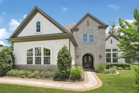 119 S Curly Willow Cir, Tomball, TX 77375