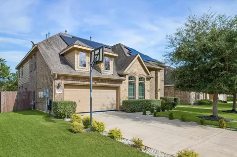 1106 Boxwood Pl, Friendswood, TX 77546