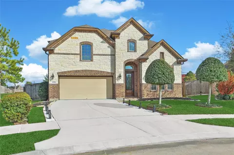 11030 Sarah Bluff Ln, Cypress, TX 77433