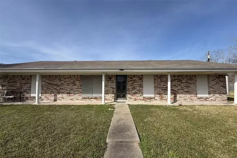 2510 Sunnycrest Dr, Texas City, TX 77590