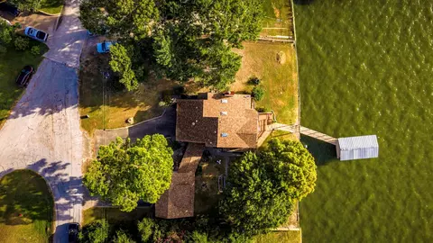 View/Area - 554 Harbor Dr, Onalaska, TX 77360 photo 4 of 7