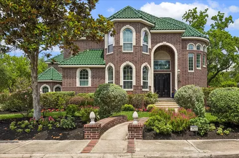 3122 Gannett St, Houston, TX 77025
